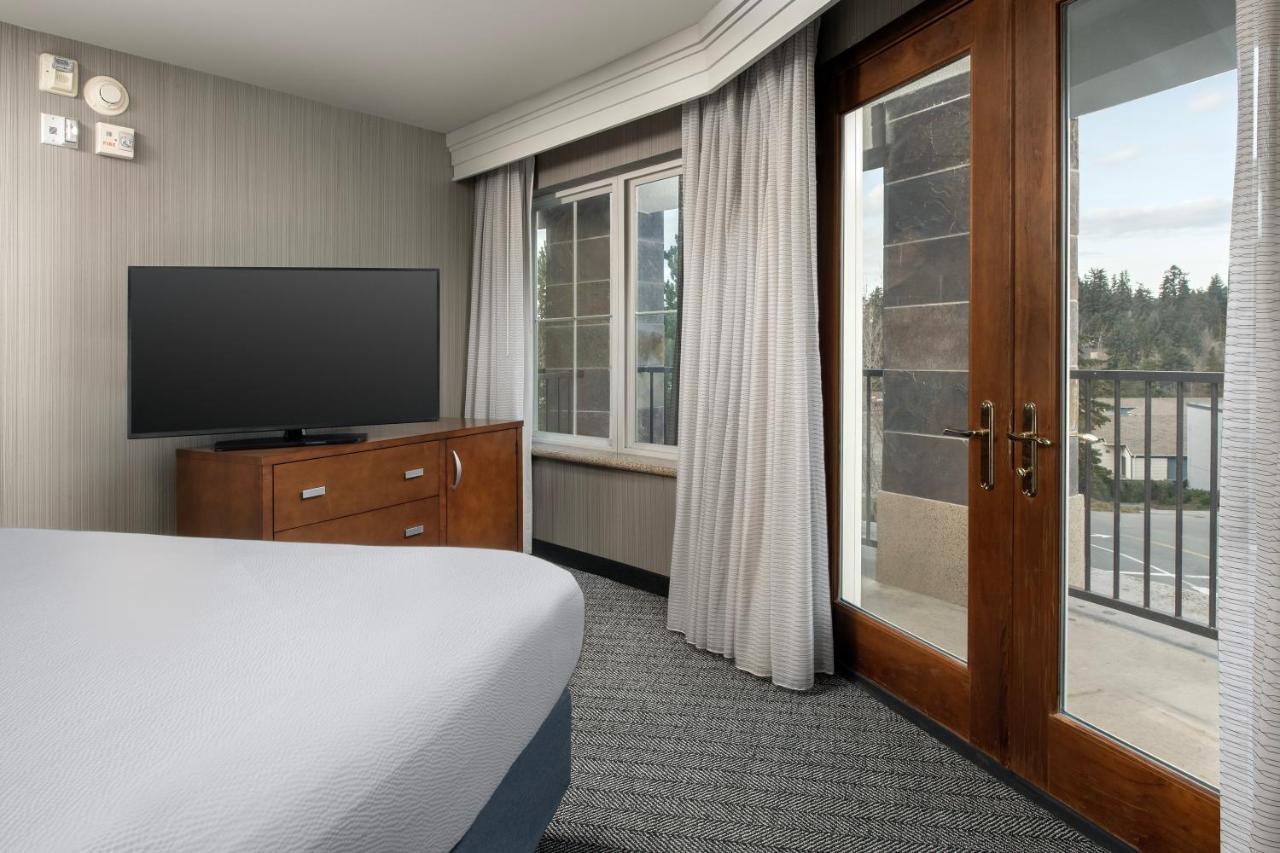 Courtyard By Marriott Seattle 3*