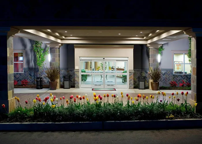 Courtyard By Marriott Seattle Kirkland