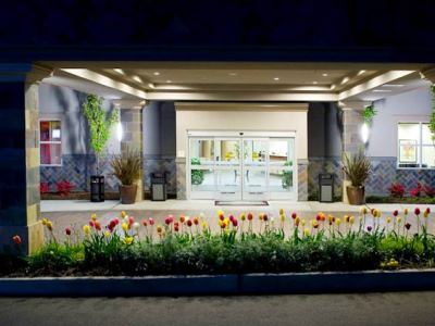 Courtyard By Marriott Seattle Kirkland