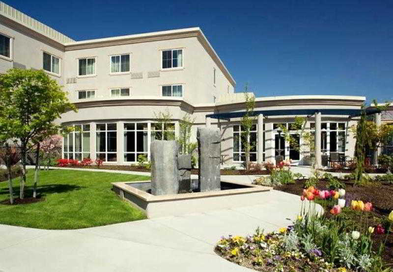 Courtyard By Marriott Seattle Kirkland